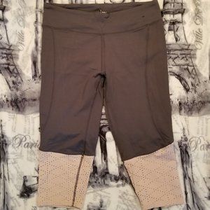 Cotton On Body Pink and Gray Capri Leggings Size L